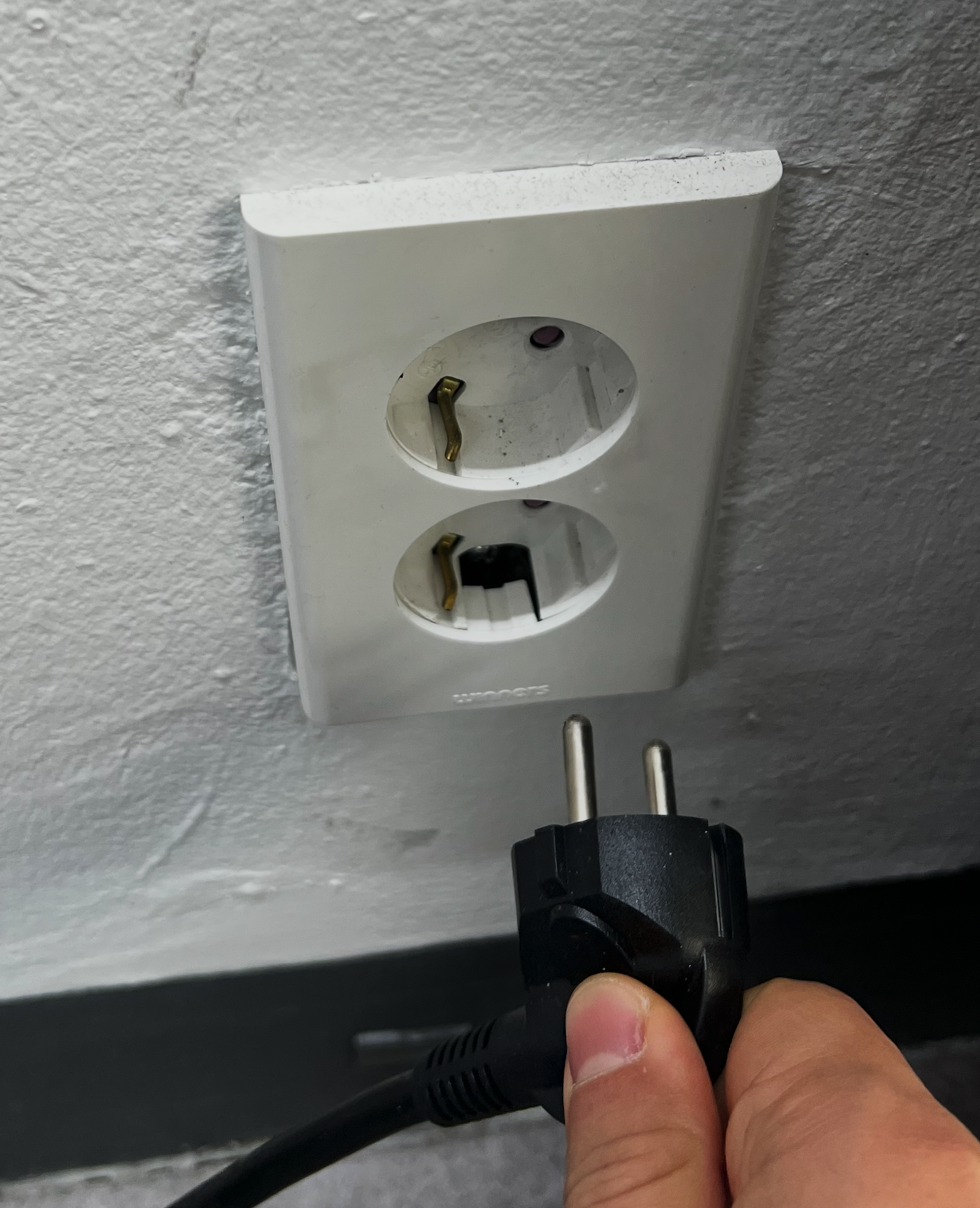 플러그 뽑기 실천